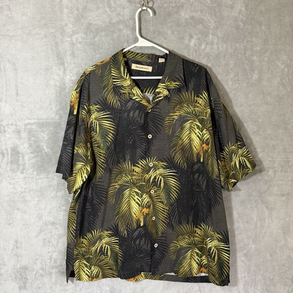 Tommy Bahama Shirt Men XL Black Green Tropical Hawaiian SS Loop Collar 100% Silk - Picture 1 of 7